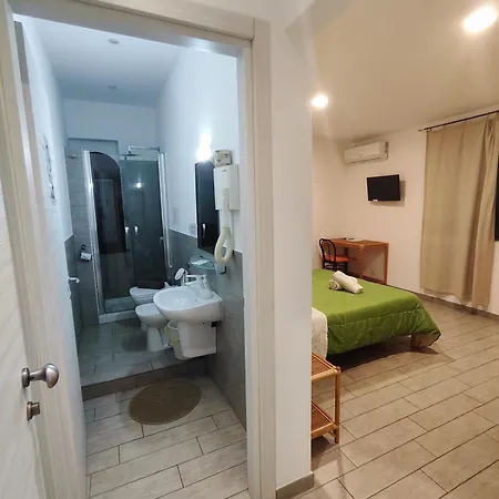 Hotel Faraglione Vulcano (Isola)