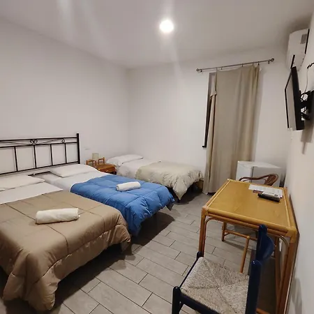 Faraglione Hotel Vulcano (Isola)